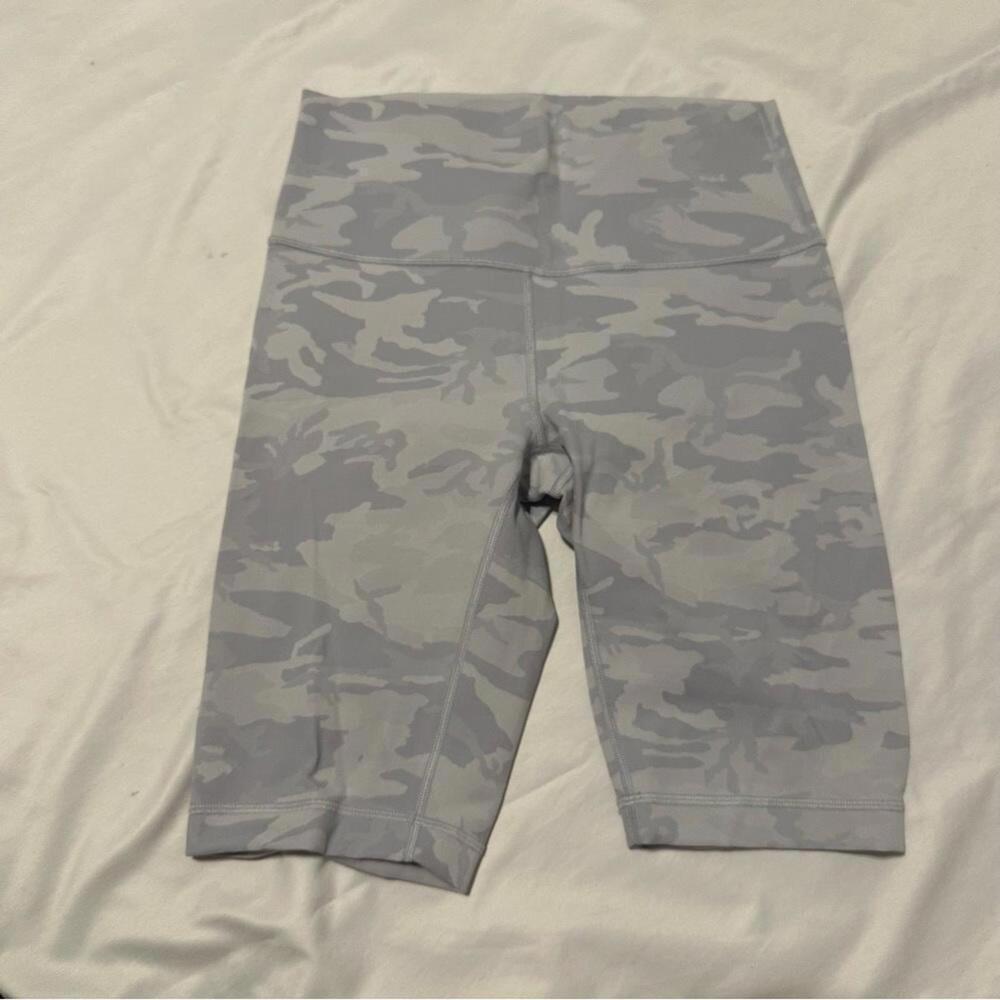lululemon Wunder Under HR Shorts
